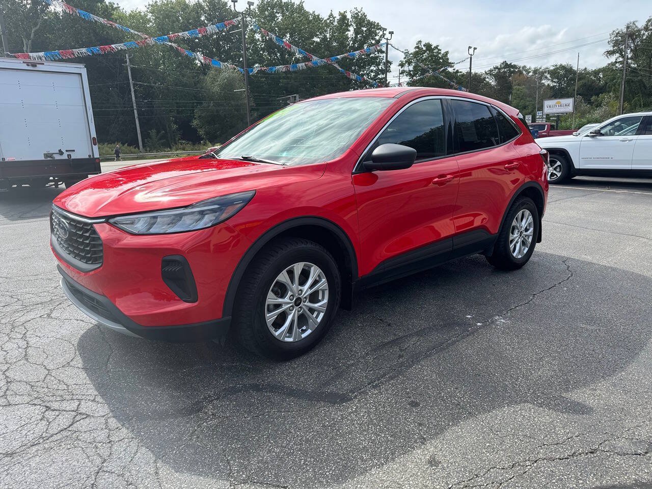Used 2024 Ford Escape Active AWD/4WD image 4