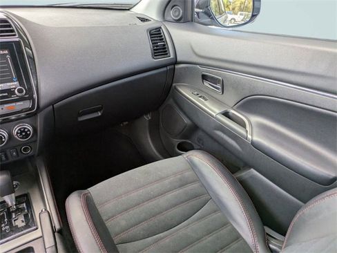 Used 2024 Mitsubishi Outlander Sport AWD image 18