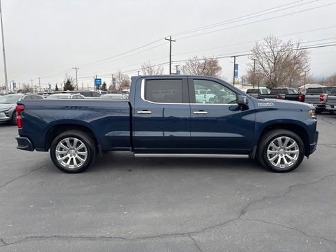 Used 2021 Chevrolet Silverado 1500 High Country w/ Technology Package image 8