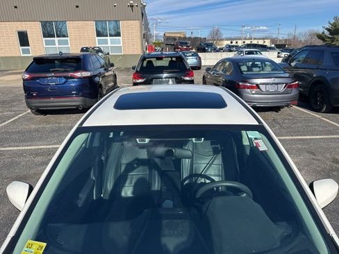 Used 2022 Subaru Impreza Premium image 7