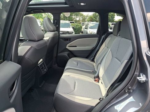Used 2025 Subaru Forester Premium AWD/4WD image 10