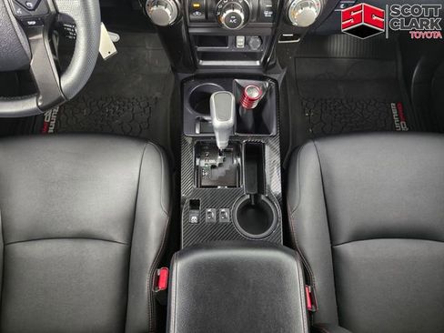 Used 2019 Toyota 4Runner TRD Off-Road Premium image 24