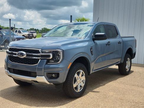New 2025 Ford Ranger XLT w/ FX4 Off-Road Package AWD/4WD image 19
