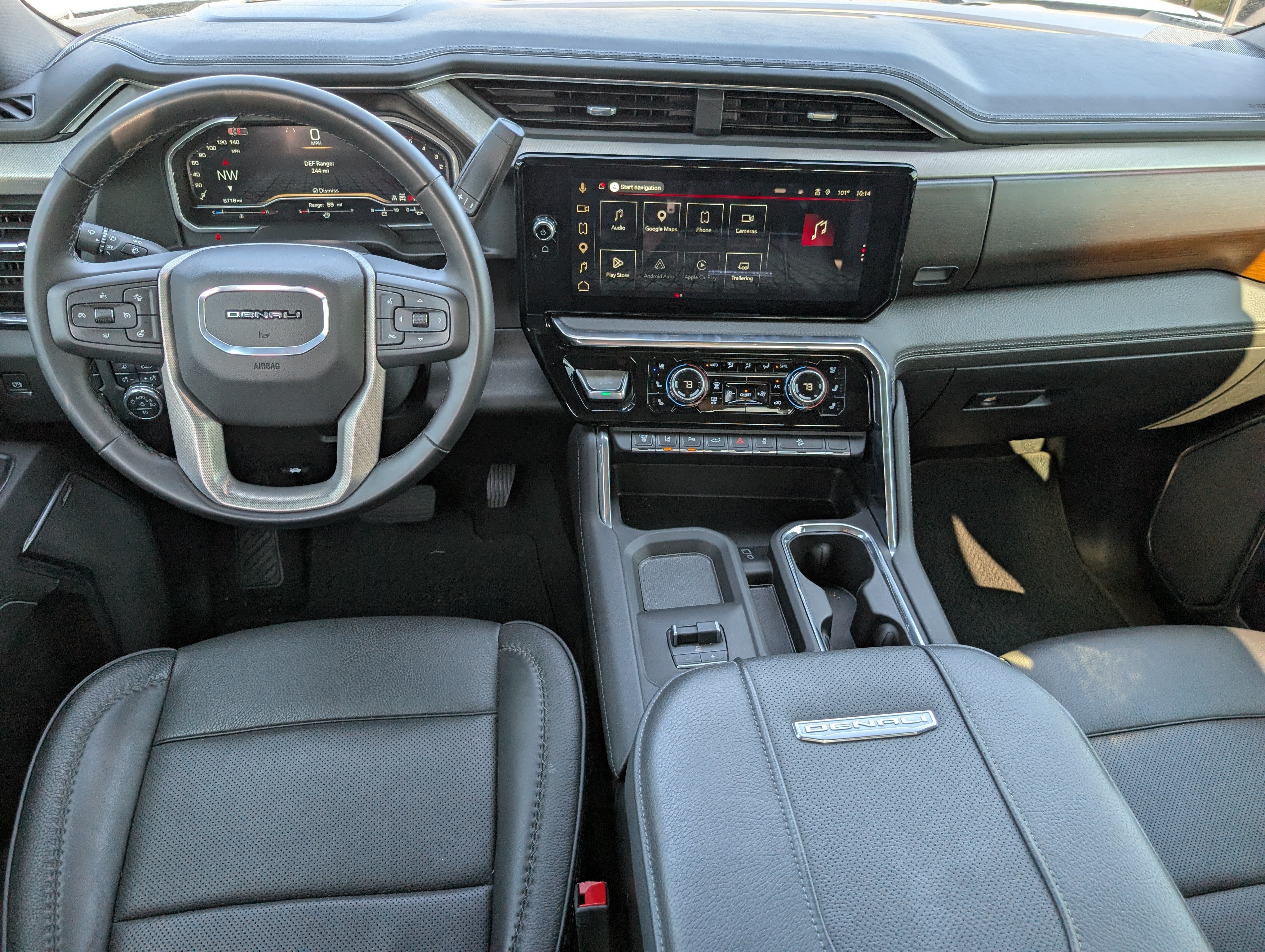 Used 2025 GMC Sierra 2500 Denali w/ Denali Reserve Package AWD/4WD image 10