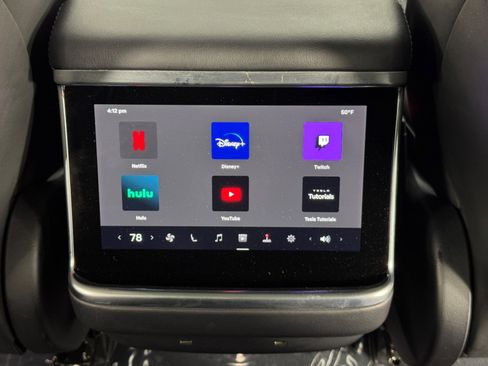 Used 2022 Tesla Model S image 35