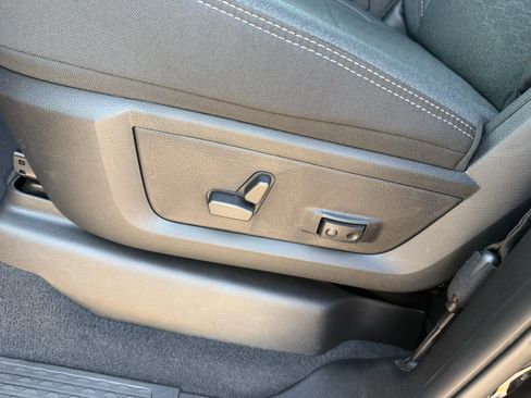 New 2026 RAM 2500 Big Horn AWD/4WD image 19