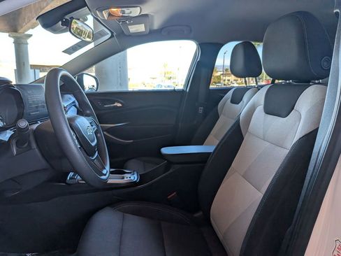 Used 2025 Chevrolet Trax LS image 24