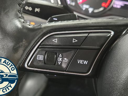 Used 2020 Audi A4 2.0T Premium w/ Convenience Package FWD image 13