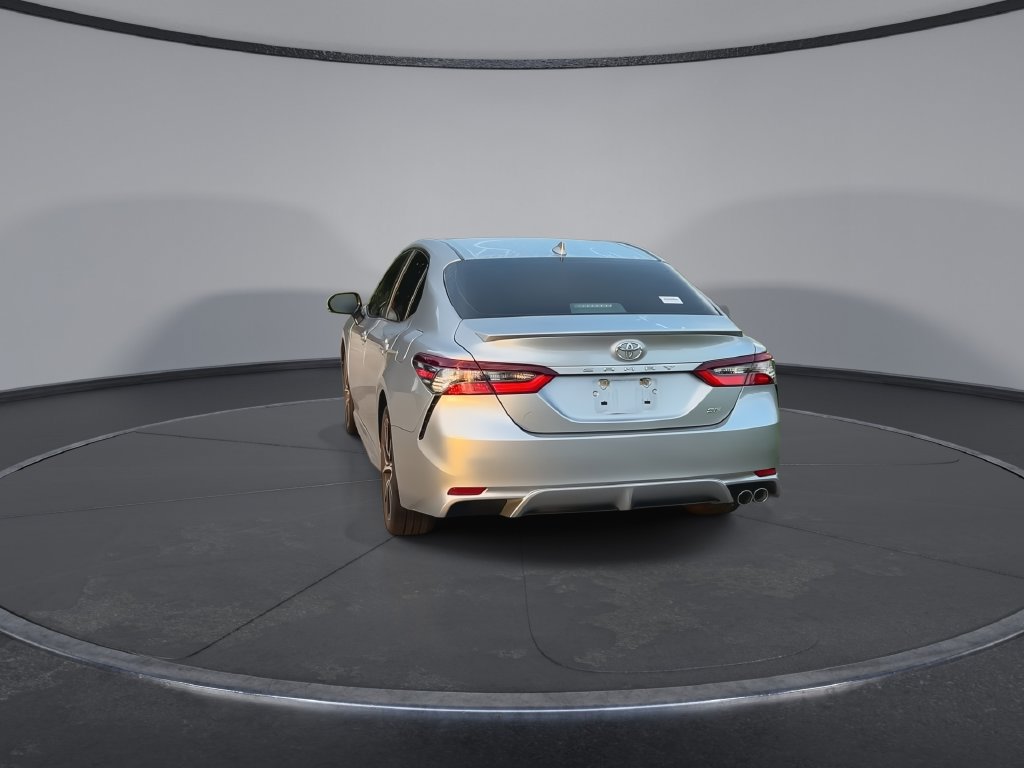 Used 2024 Toyota Camry SE FWD image 7