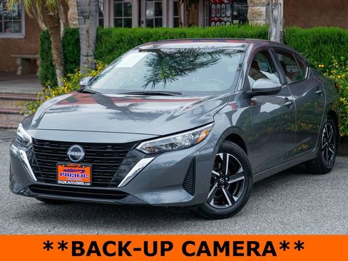 Used 2025 Nissan Sentra SV w/ All-Weather Package FWD image 4