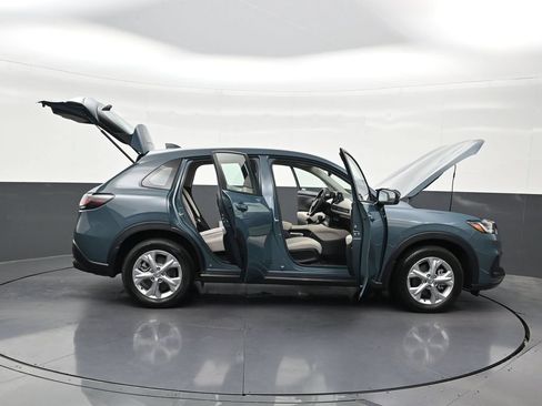 Used 2024 Honda HR-V LX image 33