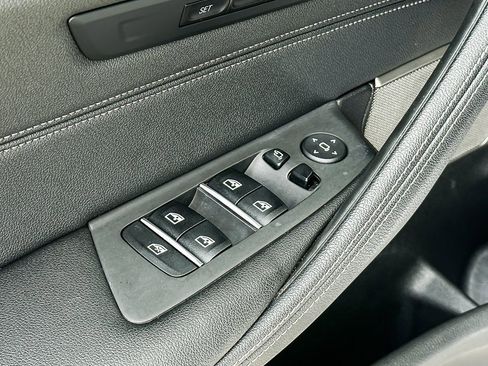 Certified 2022 BMW 530i w/ Premium Package image 12