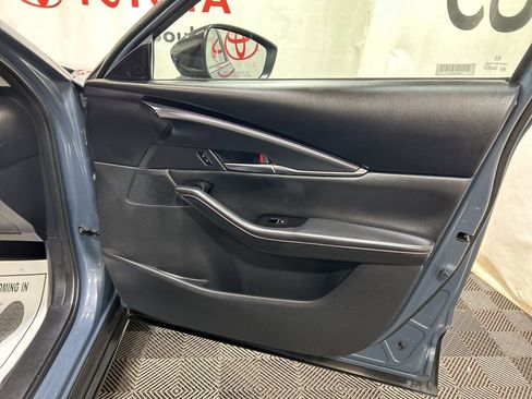 Used 2025 MAZDA CX-30 AWD 2.5 S w/ Preferred Package image 9