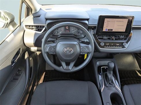 Used 2024 Toyota Corolla LE image 15