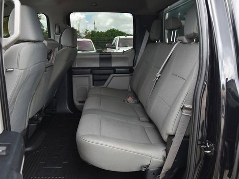 Used 2019 Ford F250 XL w/ Power Equipment Group AWD/4WD image 14