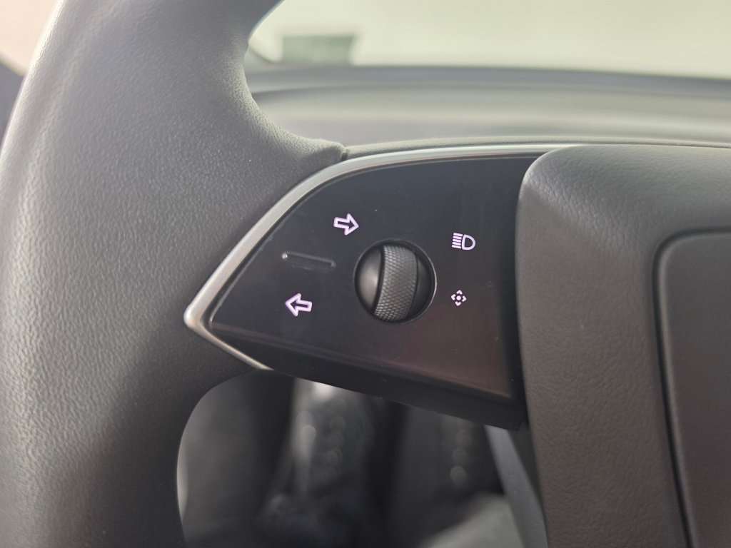 Used 2025 Tesla Model 3 Long Range RWD image 19