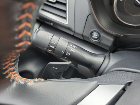 Used 2019 Subaru Crosstrek 2.0i Limited w/ Popular Package #4 image 29