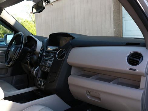Used 2014 Honda Pilot Touring image 44