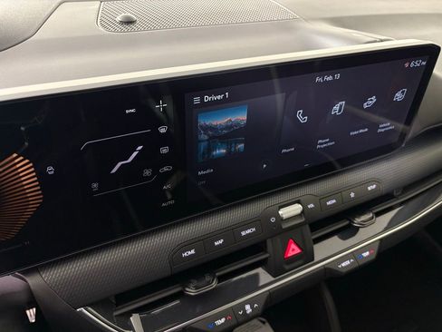 New 2026 Kia K4 GT-Line image 24