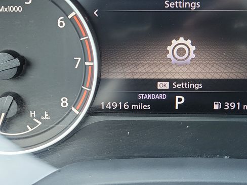 Certified 2022 Nissan Rogue SV FWD image 26