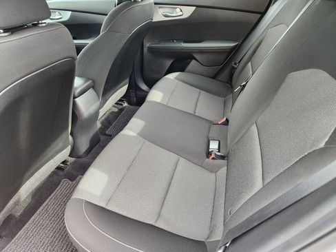 Certified 2023 Kia Forte LX FWD image 11