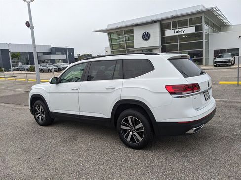 Certified 2022 Volkswagen Atlas SE image 7