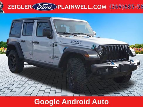 Used 2023 Jeep Wrangler Unlimited w/ 8.4" Radio Group AWD/4WD image 7