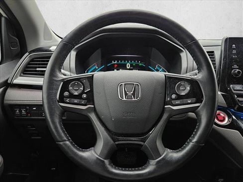 Used 2019 Honda Odyssey Elite image 11