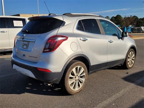 Used 2017 Buick Encore Preferred image 3