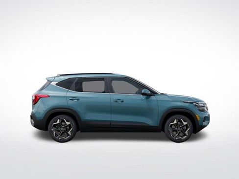 New 2026 Kia Seltos EX AWD/4WD image 7