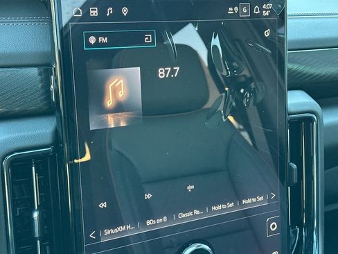 New 2026 GMC Yukon XL AT4 w/ AT4 Premium Plus Package AWD/4WD image 17
