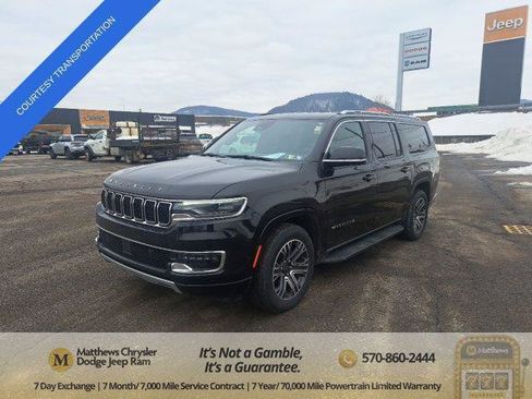 Certified 2025 Jeep Wagoneer L Series II w/ 8-pass Seating Package AWD/4WD image 1