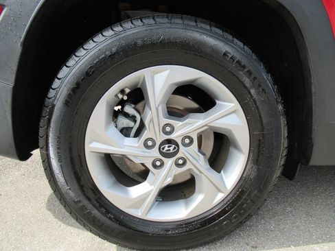 Used 2022 Hyundai Tucson SEL FWD image 8