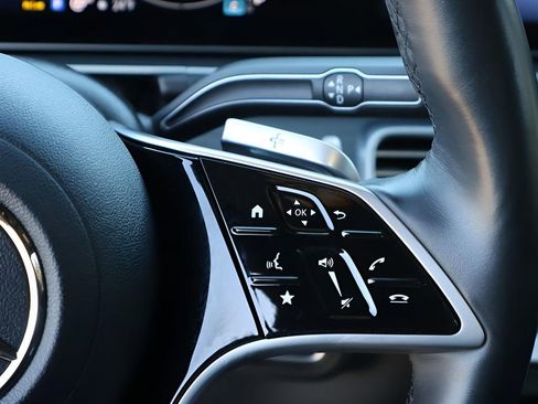 Certified 2024 Mercedes-Benz GLS 450 4MATIC image 35