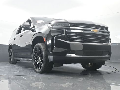 Used 2021 Chevrolet Suburban LT image 68