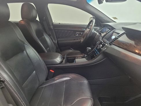 Used 2019 Ford Taurus Limited FWD image 21