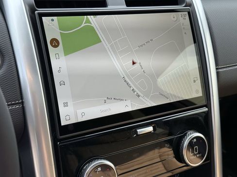 New 2026 Land Rover Discovery Dynamic SE image 20