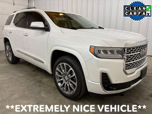 Used 2023 GMC Acadia Denali w/ Denali Ultimate Package AWD/4WD image 1