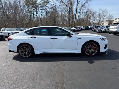 Used 2023 Acura TLX Type S PMC Edition image 5