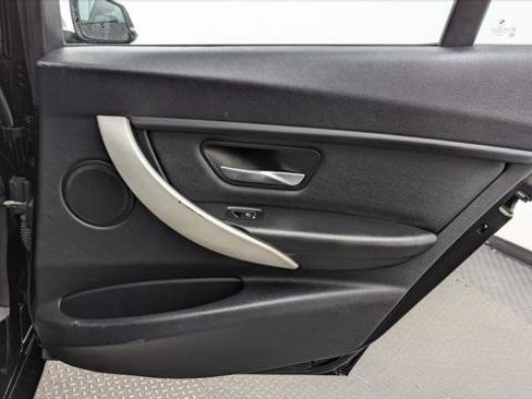 Used 2016 BMW 320i xDrive 320I XDRIVE image 19