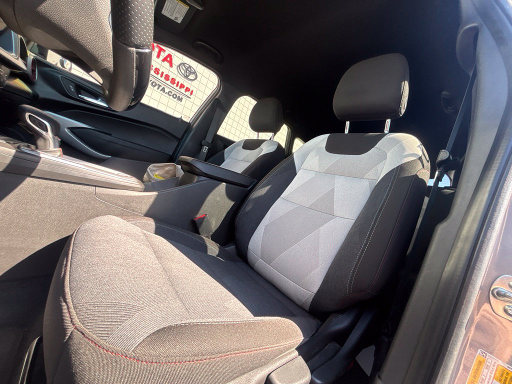 Used 2024 Chevrolet Trax RS FWD image 10