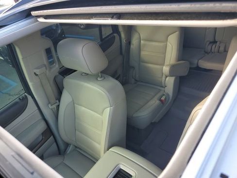 Used 2018 GMC Yukon Denali w/ Denali Ultimate Package image 35