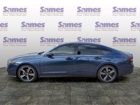 Certified 2026 Honda Accord SE image 4