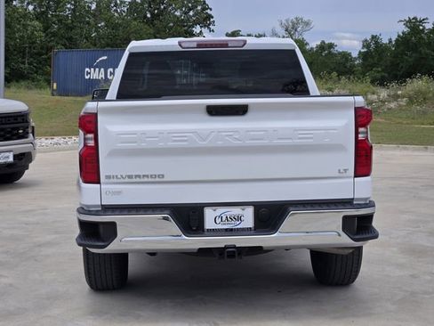 Used 2024 Chevrolet Silverado 1500 LT AWD/4WD image 7