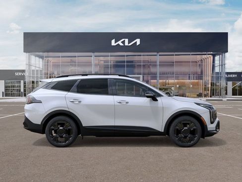 New 2026 Kia Sportage X-Line w/ X-Line Technology Package AWD/4WD image 3