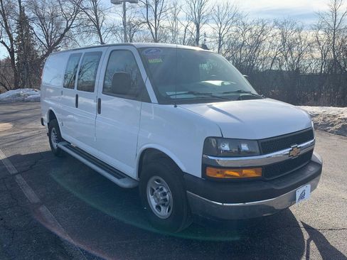 Used 2024 Chevrolet Express 2500 w/ Driver Convenience Package image 1