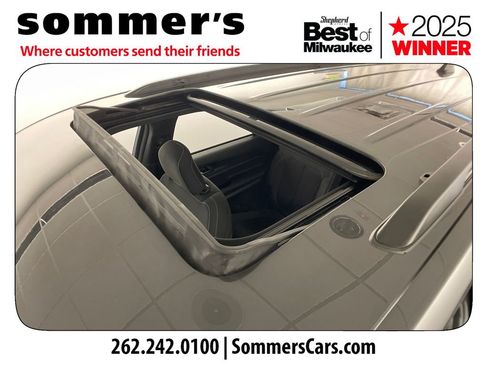 Used 2025 Jeep Grand Cherokee L Laredo w/ Luxury Tech Group I image 19