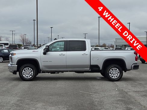 Used 2023 Chevrolet Silverado 2500 LT w/ All Star Edition image 3