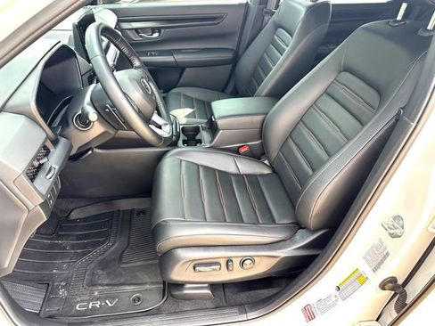 Used 2025 Honda CR-V Sport-L image 9