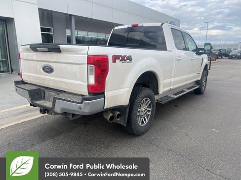 Used 2018 Ford F250 Lariat w/ Lariat Value Package image 7